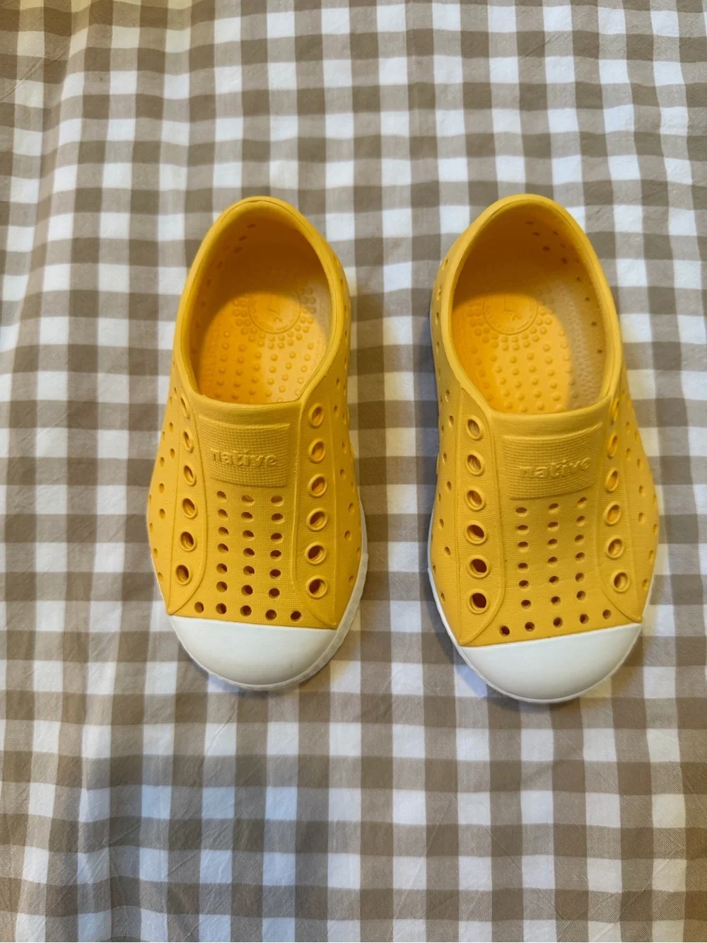 Native Jefferson BNIB, Size C6